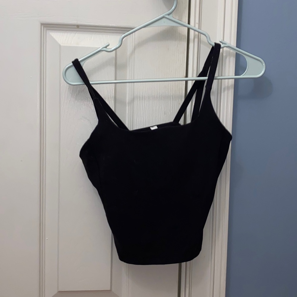 Lululemon Nulu shelf tank top